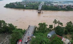 Yagi Tayfunu kuzey Vietnam'da 64 kişinin ölümüne neden oldu, birçok kişi kayıp