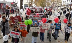 "Gazze'de şu ana kadar 42'si çocuk yaklaşık 100 kişi yetersiz beslenmeden dolayı öldü"