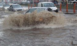 Meteorolojiden Muğla ve Antalya için sağanak uyarısı