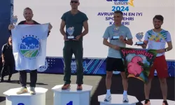 Sakaryalı atletizm sporcuları Kayseri’den madalyalarla döndü