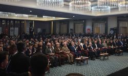 KDP lideri Barzani Melayê Cizîri Sempozyumu'nda konuştu