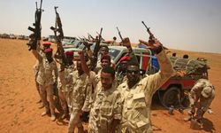 Afrika Birliği'nden Sudan mesajı: Hızlı Destek Güçleri'ne uyarı
