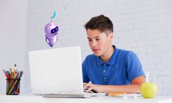 Çocuklar çaresizlik içinde chatbot’lara sığınıyor: Yapay zekâ çocukları tehlikeli şekilde yalnızlaştırıyor