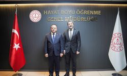 Endonezya MEB’in uzaktan eğitim çalışmalarına ilgi gösterdi