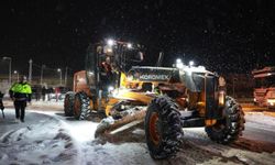 Erzincan’da kar ve tipi nedeniyle bazı yollar ulaşıma kapandı