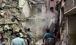 Mısır'da 5 katlı bina çöktü:  8 ölü