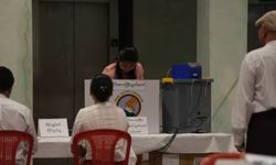 Myanmar’da darbe sonrası ilk genel seçim: 65 bölgede oy işlemi iptal