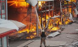 Ukrayna'nın geniş çaplı İHA saldırısı Moskova'daki tüm havaalanlarında uçuşları durdurdu