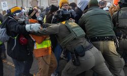 ABD'de sokaklar savaş alanına döndü: Minneapolis'te bir kişi daha vurularak öldürüldü