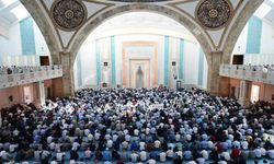 Cuma hutbesi: İnsanlar arasındaki iletişimin özü sevgi ve saygıya dayanmaktadır