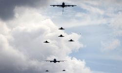 Fransa'dan 'ani tehdit' senaryolu askeri hava tatbikatı