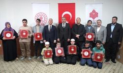 Gaziantep Vakıflar Bölge Müdürlüğü'nden görme engelli hafızlara destek