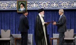 İran Cumhurbaşkanı Pezeşkiyan: Hamanei'ye saldırı "topyekün savaşa" eşdeğerdir