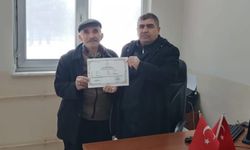 Malatyalı dededen azmin zaferi: 82 yaşında okuma-yazma kursunu başarıyla tamamladı