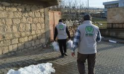 Siirt Umut Kervanı’ndan Miraç Kandili’nde ihtiyaç sahiplerine gıda yardımı