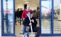 Ameliyat sırasında depreme yakalandılar, hastaneyi terk etmeyip hastayı korudular