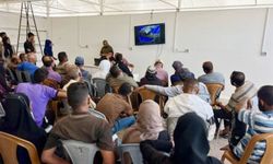 Gazze'de "kimlik tespit salonları" insanlık dramına tanıklık ediyor