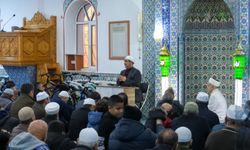 Karaman’da aileler sabah namazında buluştu