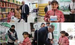 Biriktirdiği harçlığını Gazze'ye bağışladı