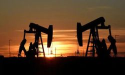 Brent petrol 103,90 dolardan işlem görüyor