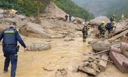 Kolombiya'da sağanak sel baskınına yol açtı