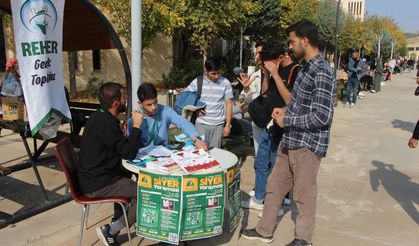 Rehber Gençlik Topluluğu tarafından Artuklu Üniversitesinde siyer sınavı standı kuruldu