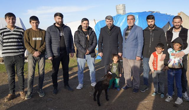 HÜDA PAR Milletvekili Dinç'ten göçebe ailelere ziyaret