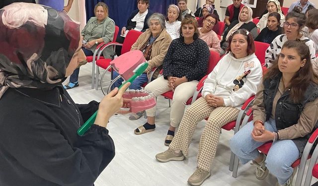 Batman'da özel gereksinimli bireylere ağız ve diş sağlığı eğitimi verildi