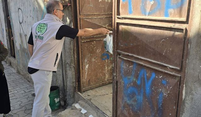 Umut Kervanı, Kahramanmaraş'ta ihtiyaç sahibi ailelere kırmızı et ulaştırdı