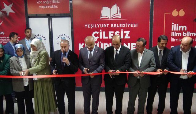 Yeşilyurt Belediyesi'nden Çilesiz Mahallesine yeni kütüphane