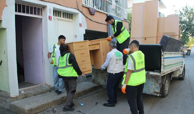 Batman'da bir ailenin daha yüzü Umut Kervanı'yla güldü