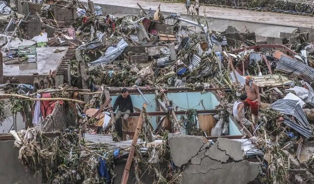Filipinler'de Kalmaegi Tayfunu'ndan ölenlerin sayısı 85'e yükseldi