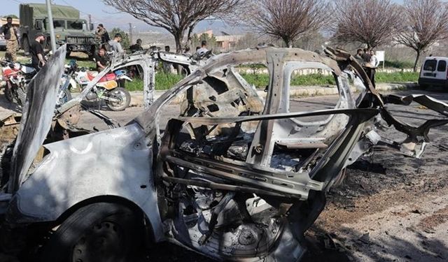İşgalciler Lübnan'da bir aracı bombaladı: Bir şehit