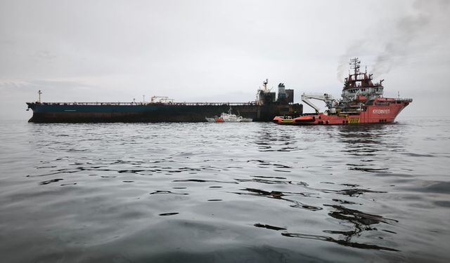 Karadeniz açıklarındaki KAIROS gemisinde yangın söndürüldü