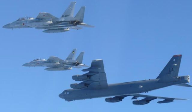 ABD ile Japonya'dan ortak tatbikat