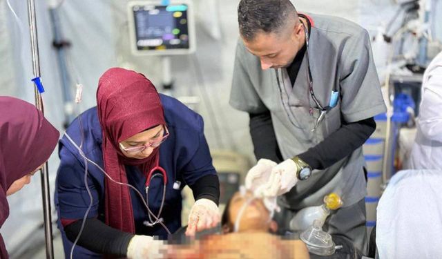 Ateşkesi bir kez daha ihlal eden siyonist rejim Gazze'nin doğusunu hedef aldı: 8 şehit