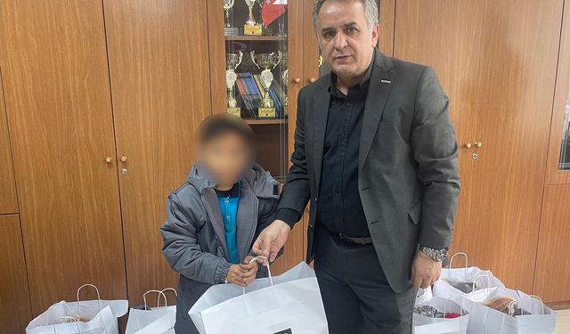 Batman'da 850 öğrenciye mont ve bot yardımı yapıldı