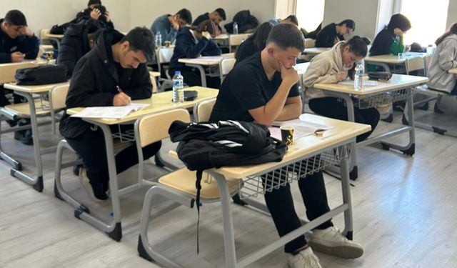 Etüt merkezinde haftalık deneme sınavları başladı