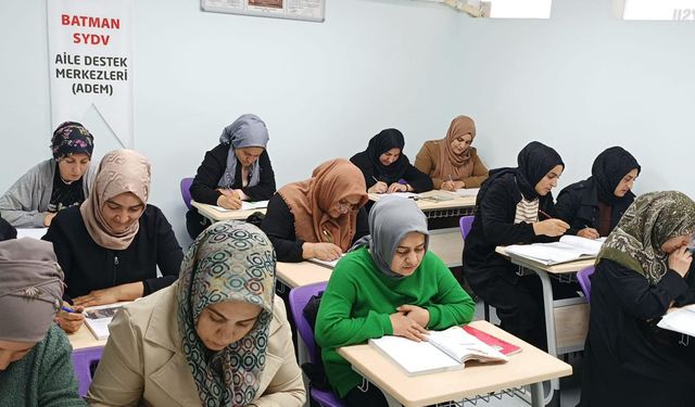 Okuma yazma kurslarına yoğun ilgi