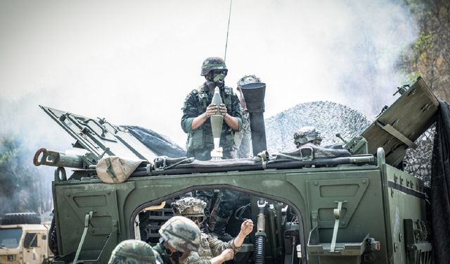 Tayland ve Kamboçya arasında gerilim tırmanırken, Trump ne yapmaya çalışıyor