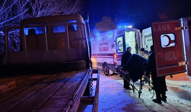 Ağrı'da 77 yaşındaki hasta için ekipler uzun soluklu bir çalışma gerçekleştirdi