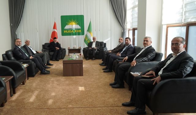 HÜDA PAR Genel Başkanı Yapıcıoğlu İhvan-ı Müslimin heyetiyle görüştü