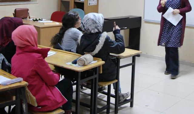 KDK’dan ücretli öğretmenler için emsal prim kararı