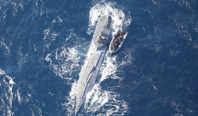 Portekiz’de uyuşturucu operasyonu: Denizaltıda 9 ton kokain ele geçirildi