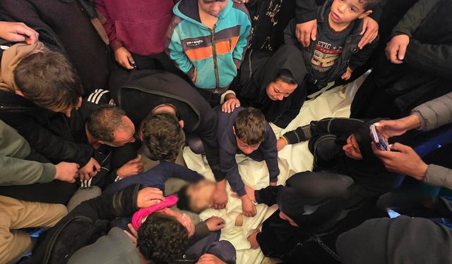 Siyonist işgalciler Han Yunus’ta 17 yaşındaki genci şehit etti