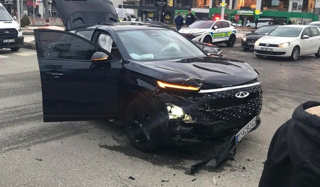 Batman'da maddi hasarlı kaza