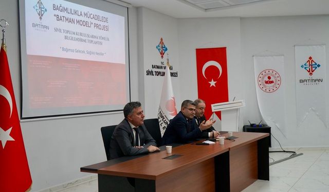 Batman'da sağlık hizmetleri sivil toplumla görüşüldü