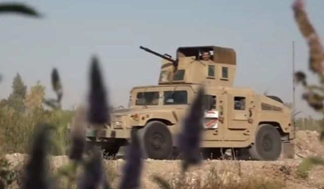 Irak, Suriye’den 2 bin 250 DAİŞ’i teslim aldı