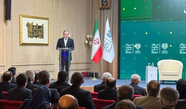 İran: ABD, gerekli ciddiyeti gösterirse nükleer görüşmeler sürer