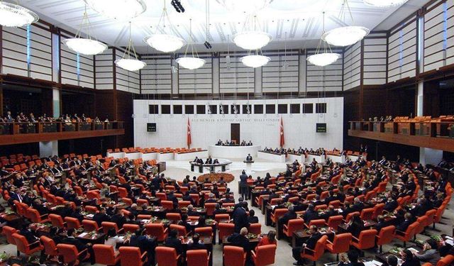 TBMM Genel Kurulu trafik cezalarına ilişkin teklifi görüşecek